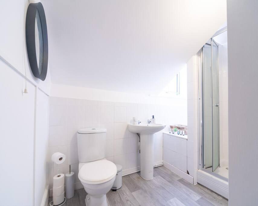 Mumbles View - Free Parking Appartement Oystermouth Buitenkant foto