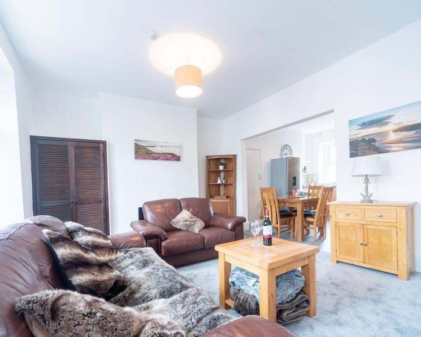 Mumbles View - Free Parking Appartement Oystermouth Buitenkant foto
