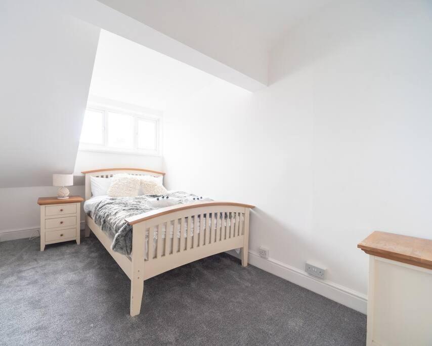 Mumbles View - Free Parking Appartement Oystermouth Buitenkant foto